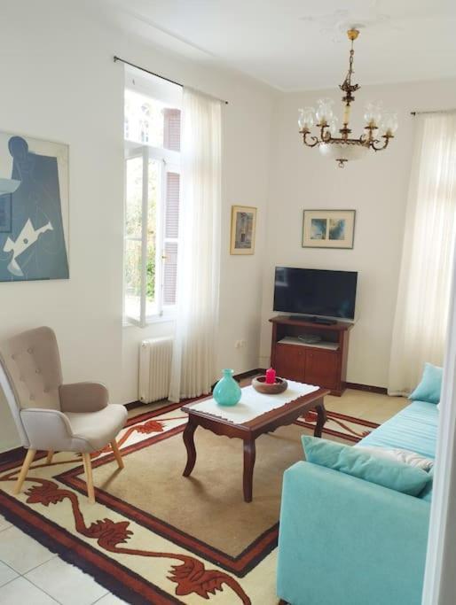 Calliope'S Neoclassical Home In The Heart Of Plaka Athen Exterior foto