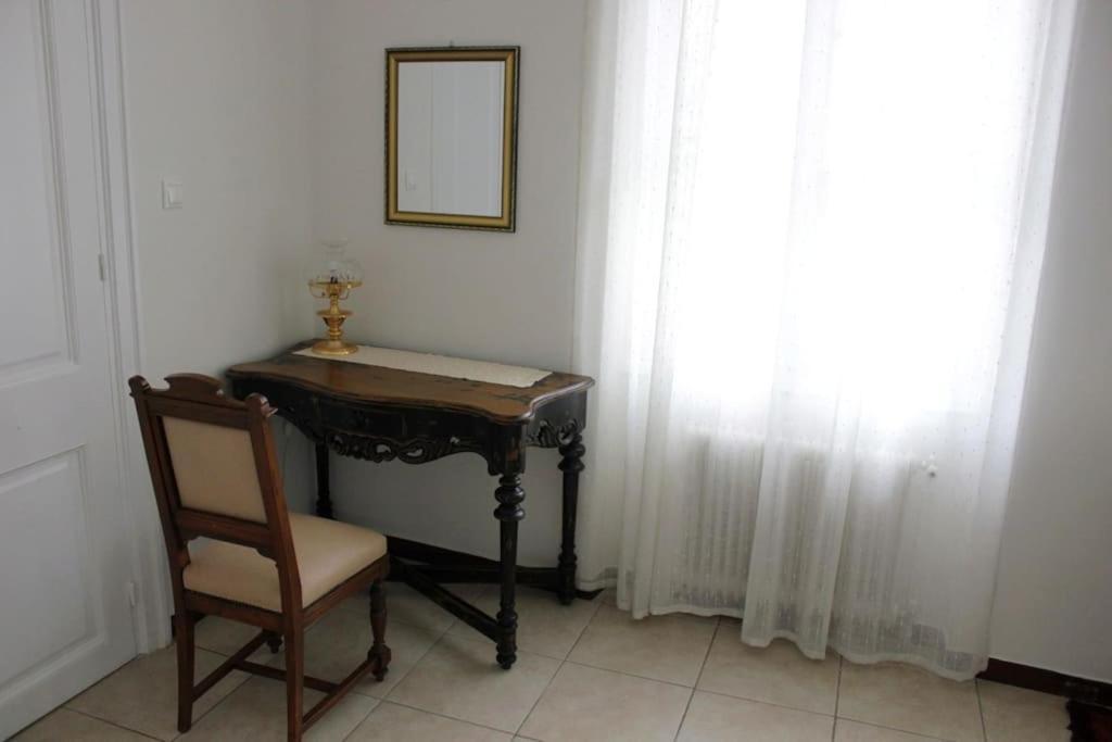 Calliope'S Neoclassical Home In The Heart Of Plaka Athen Exterior foto